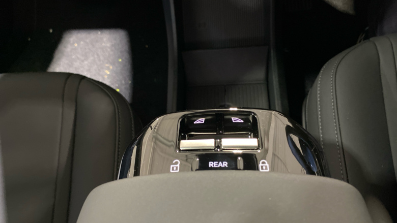 Volvo EX30 200kW SM Extended Range Ultra 69kWh 5dr Auto Electric Estate